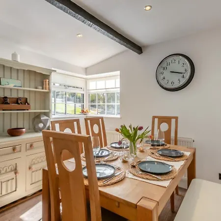 3 Bed In Oc-w41046 *